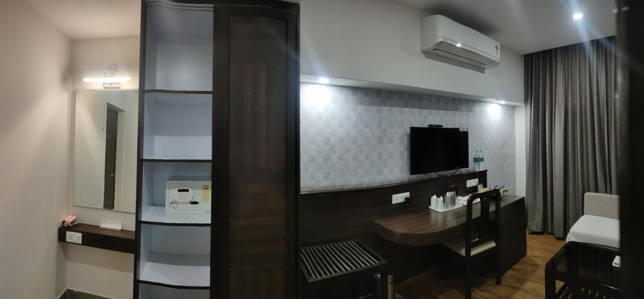 Hotel The Great Ganga Rishīkesh Buitenkant foto
