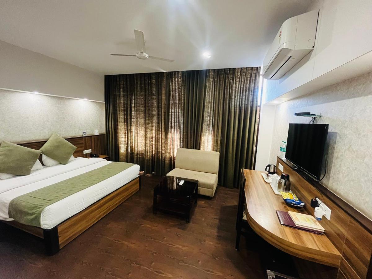 Hotel The Great Ganga Rishīkesh Buitenkant foto